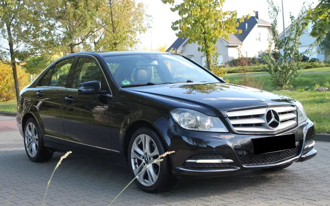 mercedes benz Mercedes-Benz Klasa C cena 44900 przebieg: 250000, rok produkcji 2011 z Poznań